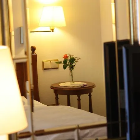 Hotel Koenig-stuben 3*